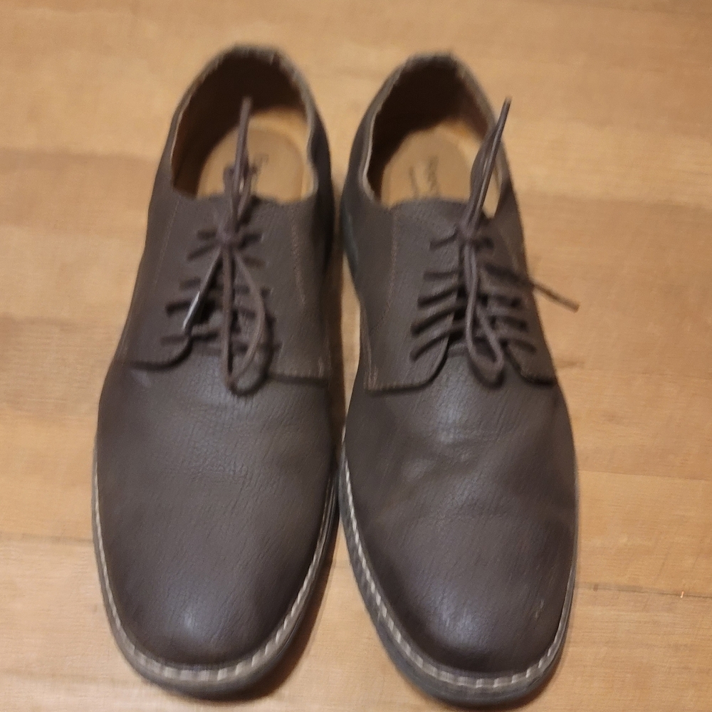 Mens Freeman brown dress shoes 9w